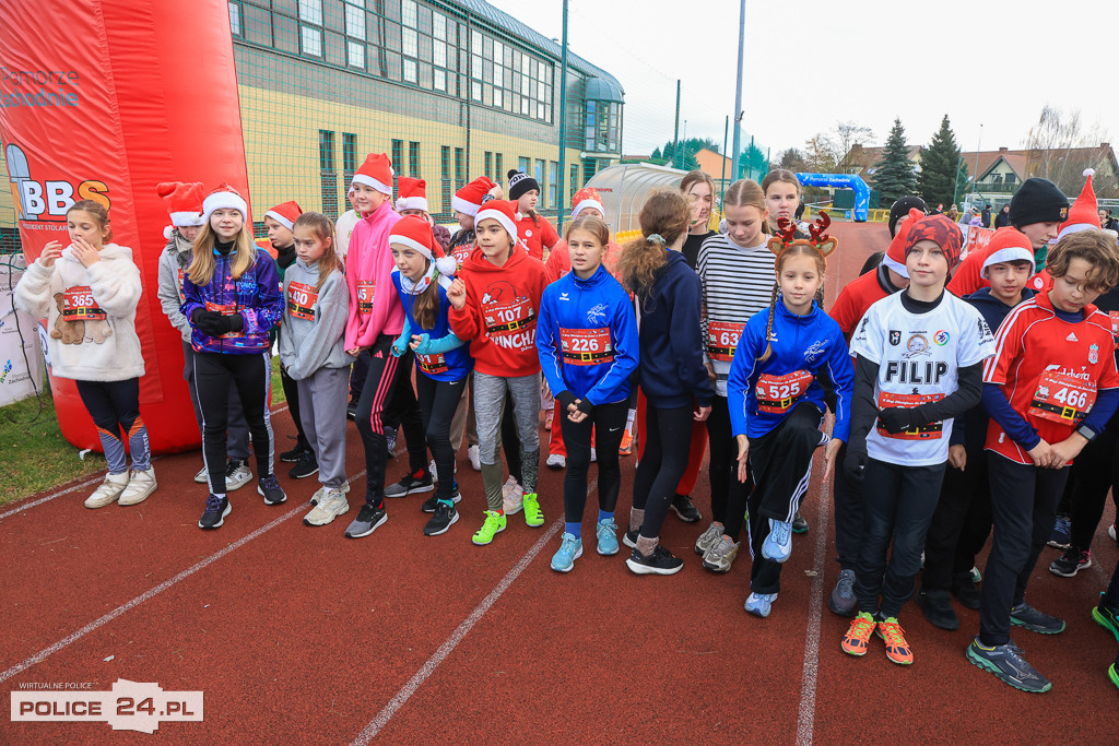 XIII Bieg Mikołajkowy w Policach - biegi najmłodszych