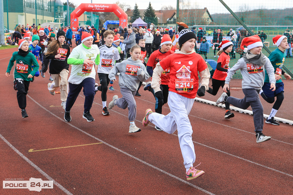 XIII Bieg Mikołajkowy w Policach - biegi najmłodszych