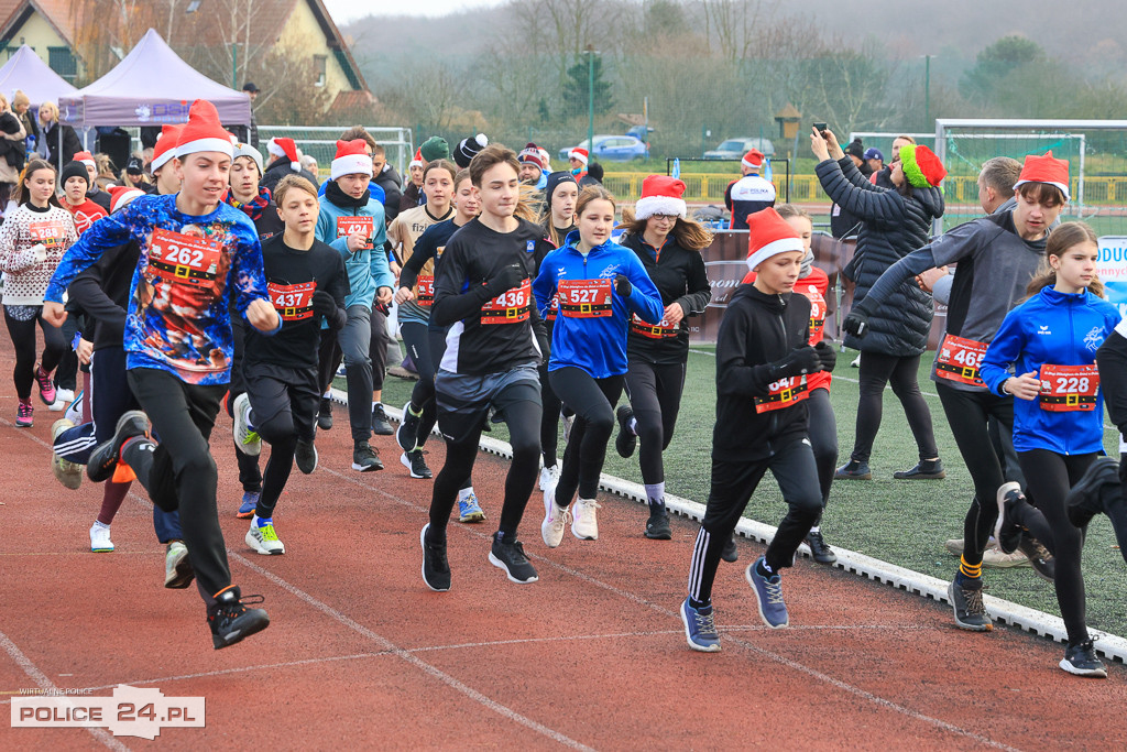 XIII Bieg Mikołajkowy w Policach - biegi najmłodszych