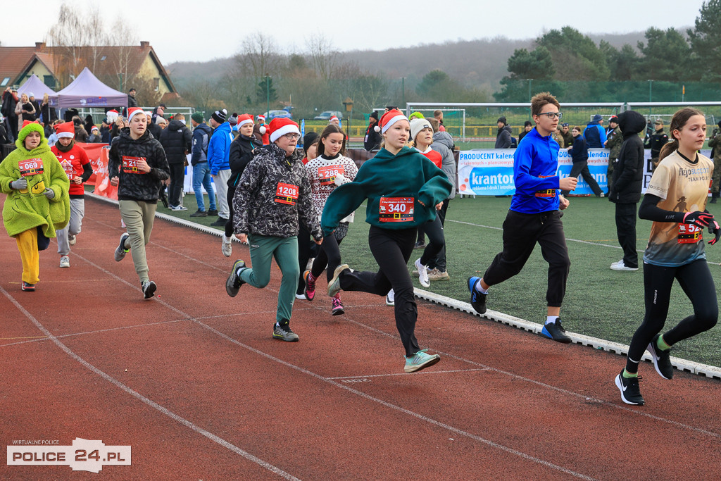 XIII Bieg Mikołajkowy w Policach - biegi najmłodszych