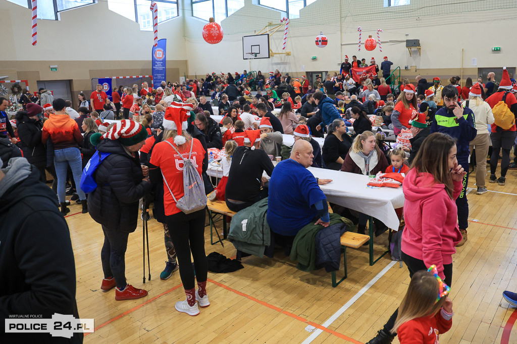 XIII Bieg Mikołajkowy w Policach - biegi najmłodszych