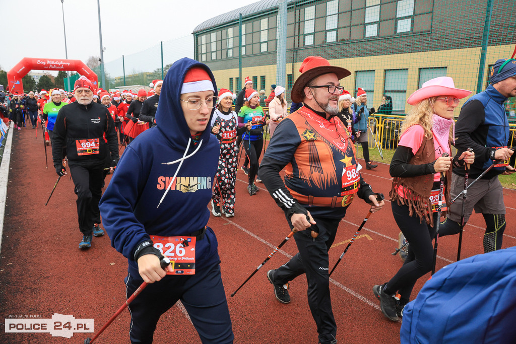 Nordic walking na XIII Biegu Mikołajkowym w Policach