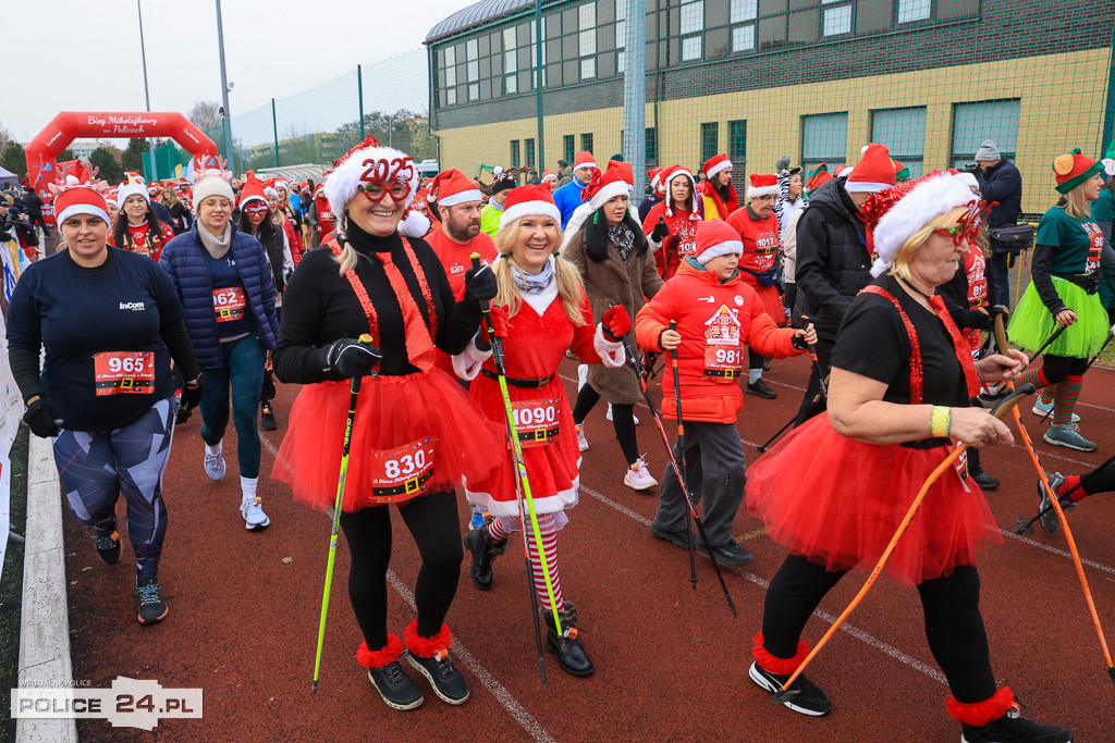 Nordic walking na XIII Biegu Mikołajkowym w Policach
