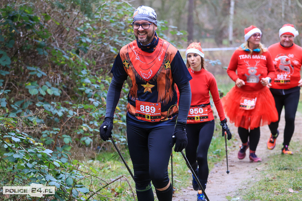 Nordic walking na XIII Biegu Mikołajkowym w Policach
