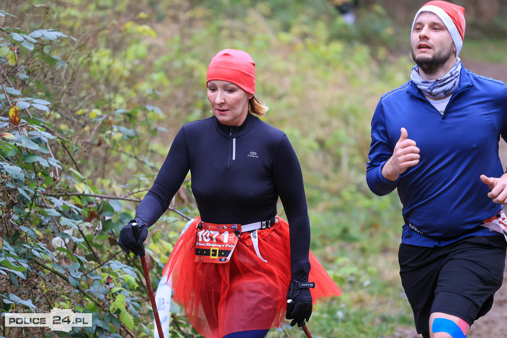 Nordic walking na XIII Biegu Mikołajkowym w Policach
