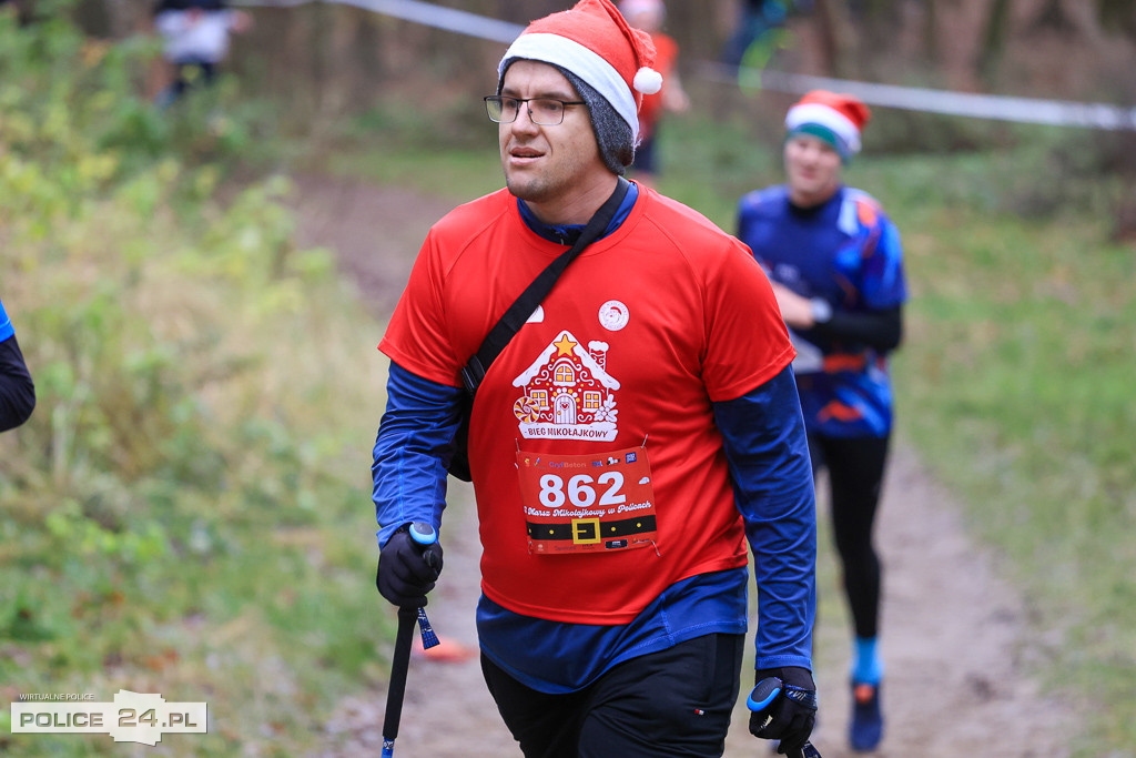 Nordic walking na XIII Biegu Mikołajkowym w Policach