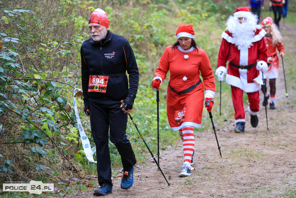 Nordic walking na XIII Biegu Mikołajkowym w Policach