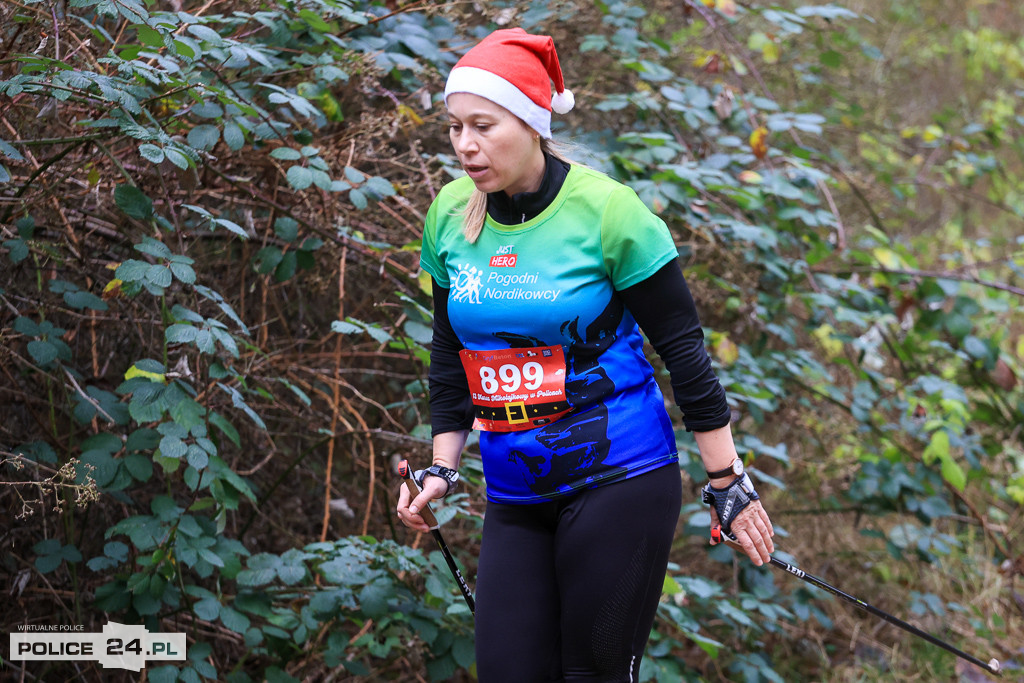 Nordic walking na XIII Biegu Mikołajkowym w Policach