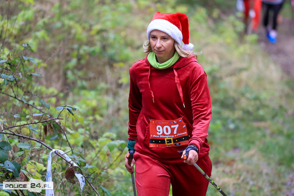Nordic walking na XIII Biegu Mikołajkowym w Policach