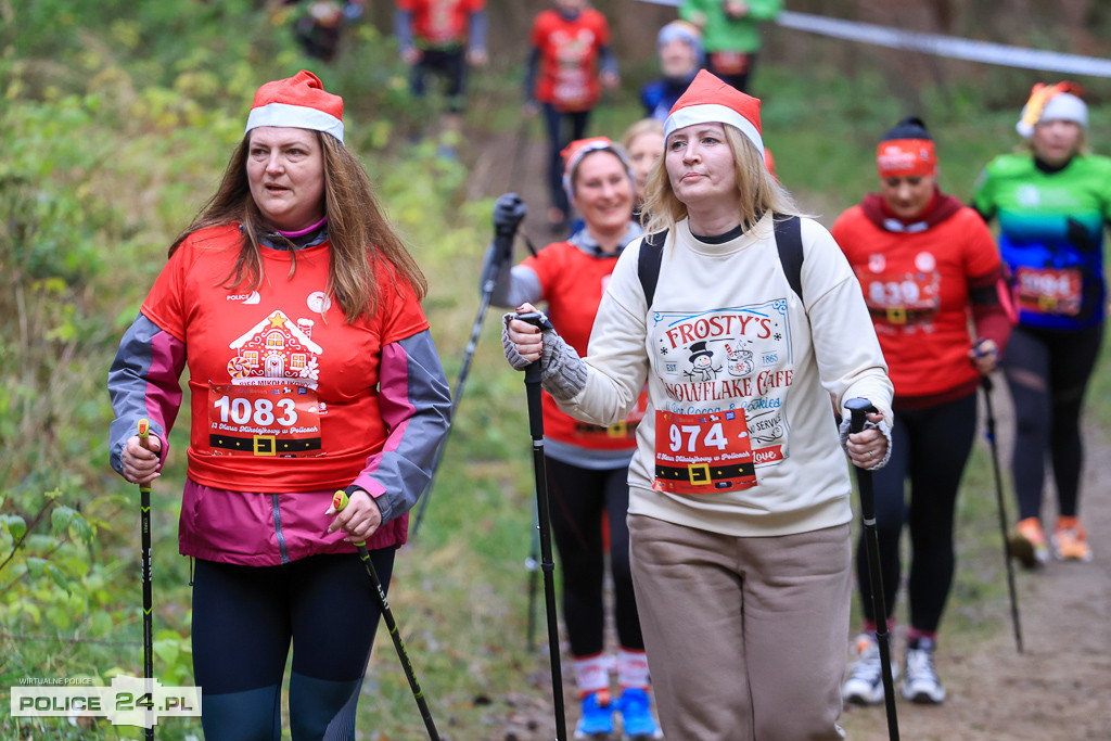 Nordic walking na XIII Biegu Mikołajkowym w Policach