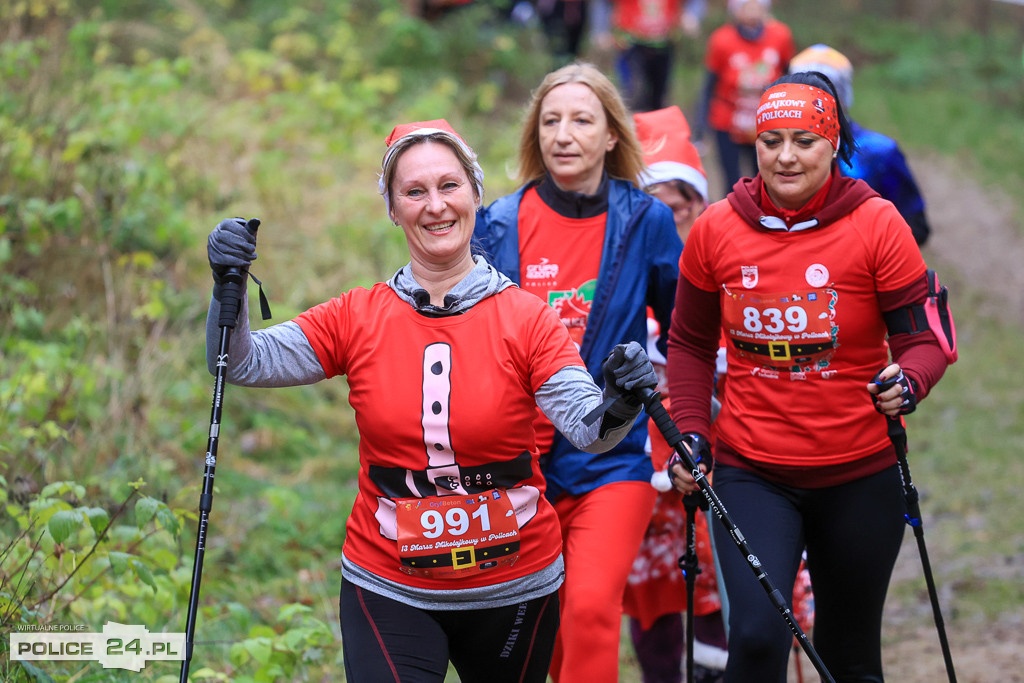 Nordic walking na XIII Biegu Mikołajkowym w Policach
