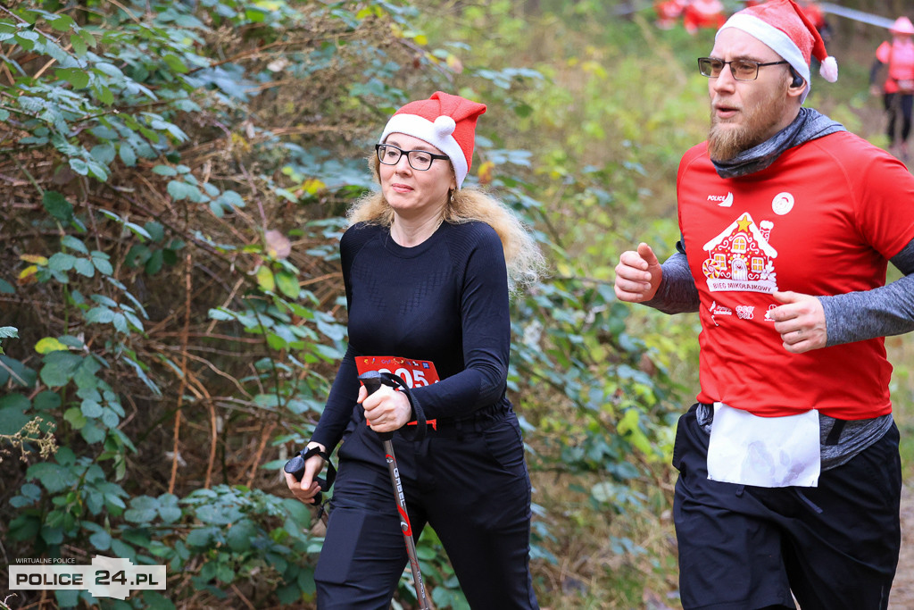 Nordic walking na XIII Biegu Mikołajkowym w Policach