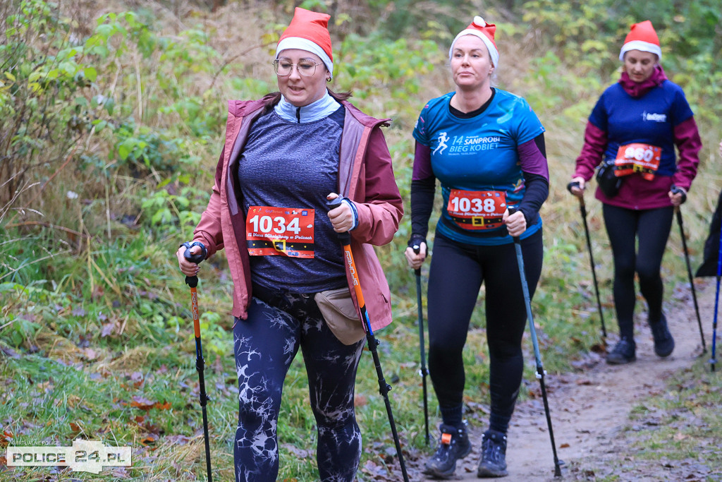 Nordic walking na XIII Biegu Mikołajkowym w Policach