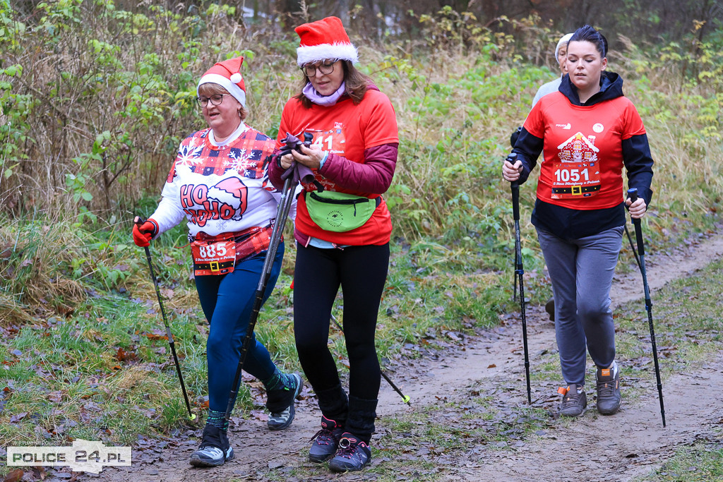 Nordic walking na XIII Biegu Mikołajkowym w Policach