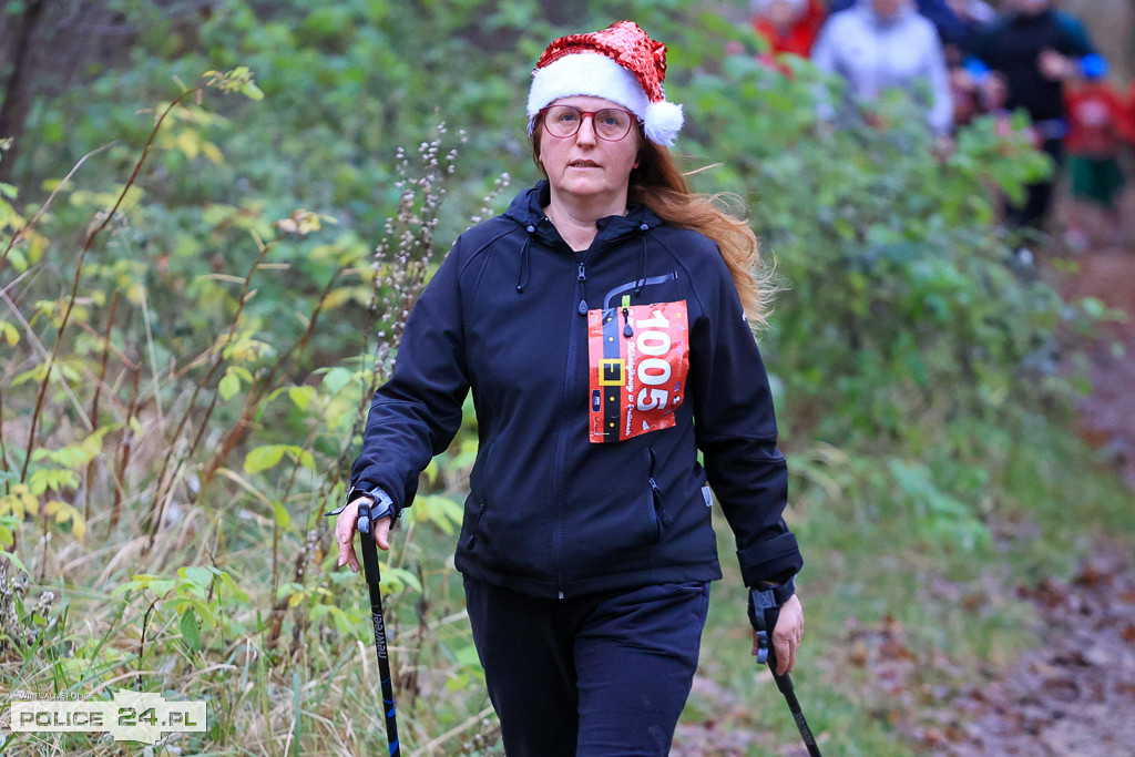 Nordic walking na XIII Biegu Mikołajkowym w Policach