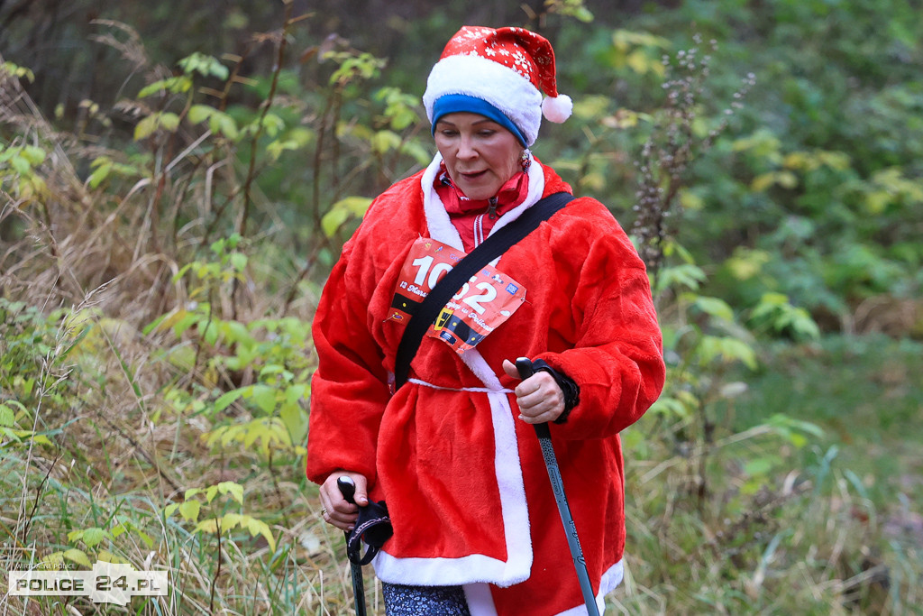Nordic walking na XIII Biegu Mikołajkowym w Policach