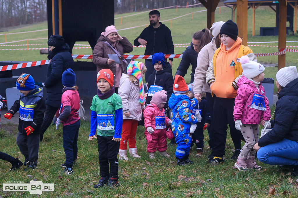 Świąteczny Festiwal Sztafet – Biegniemy dla Kacpra