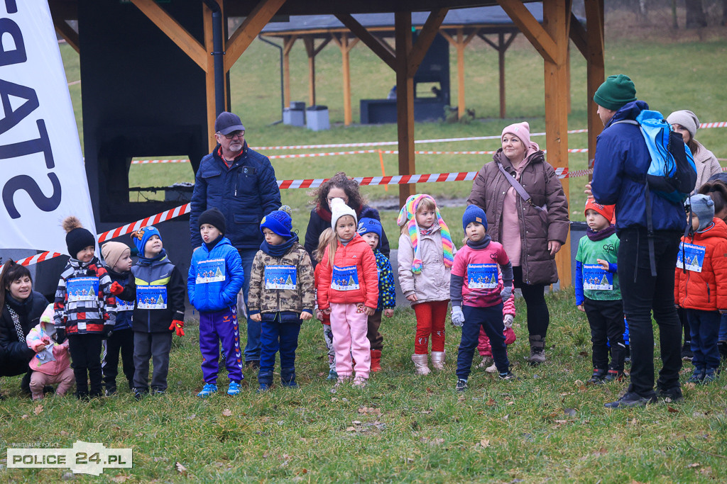 Świąteczny Festiwal Sztafet – Biegniemy dla Kacpra