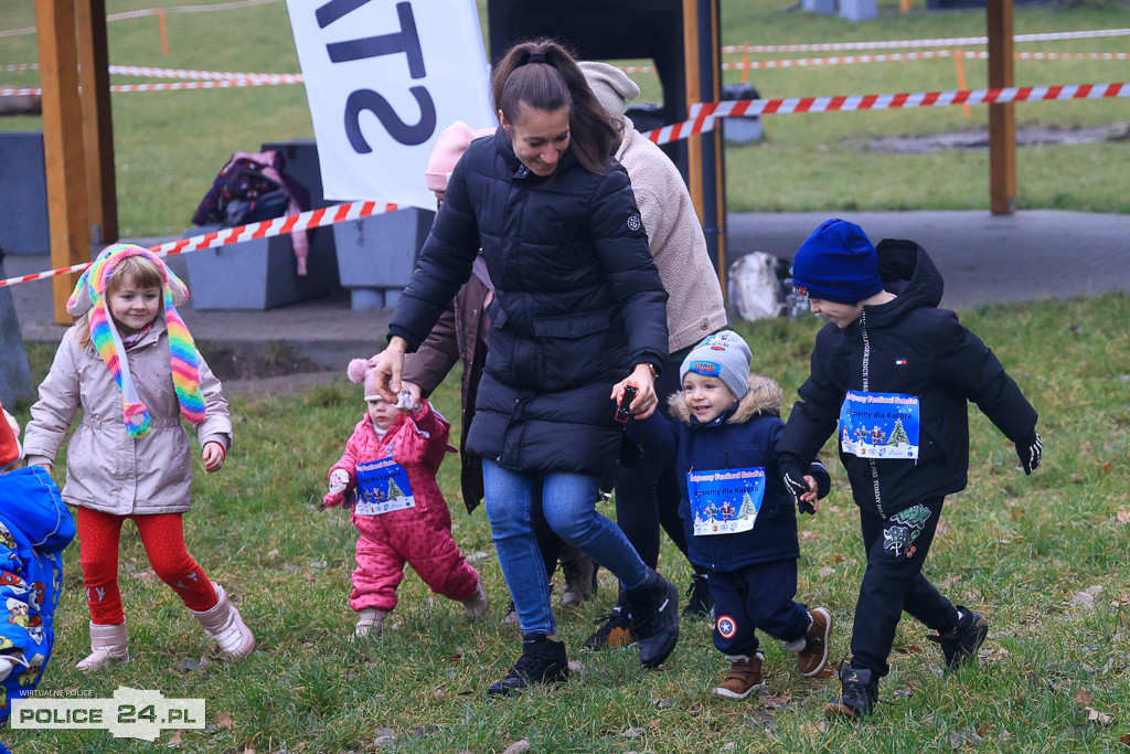 Świąteczny Festiwal Sztafet – Biegniemy dla Kacpra