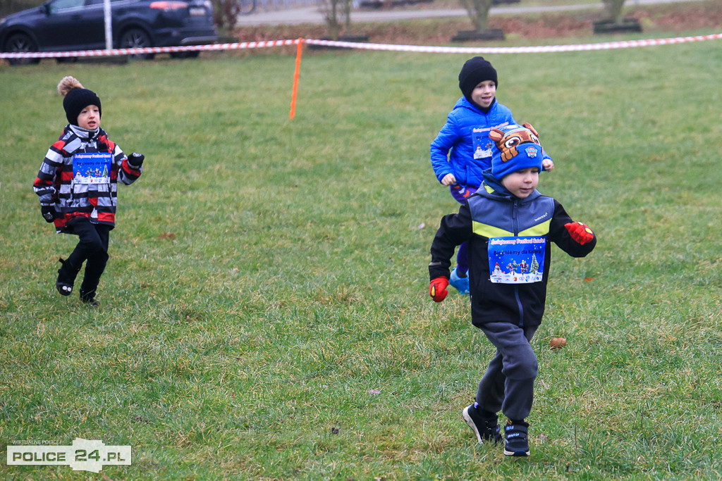 Świąteczny Festiwal Sztafet – Biegniemy dla Kacpra