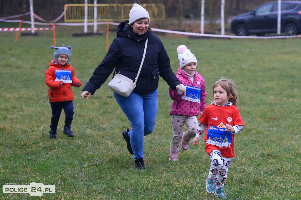 Świąteczny Festiwal Sztafet – Biegniemy dla Kacpra