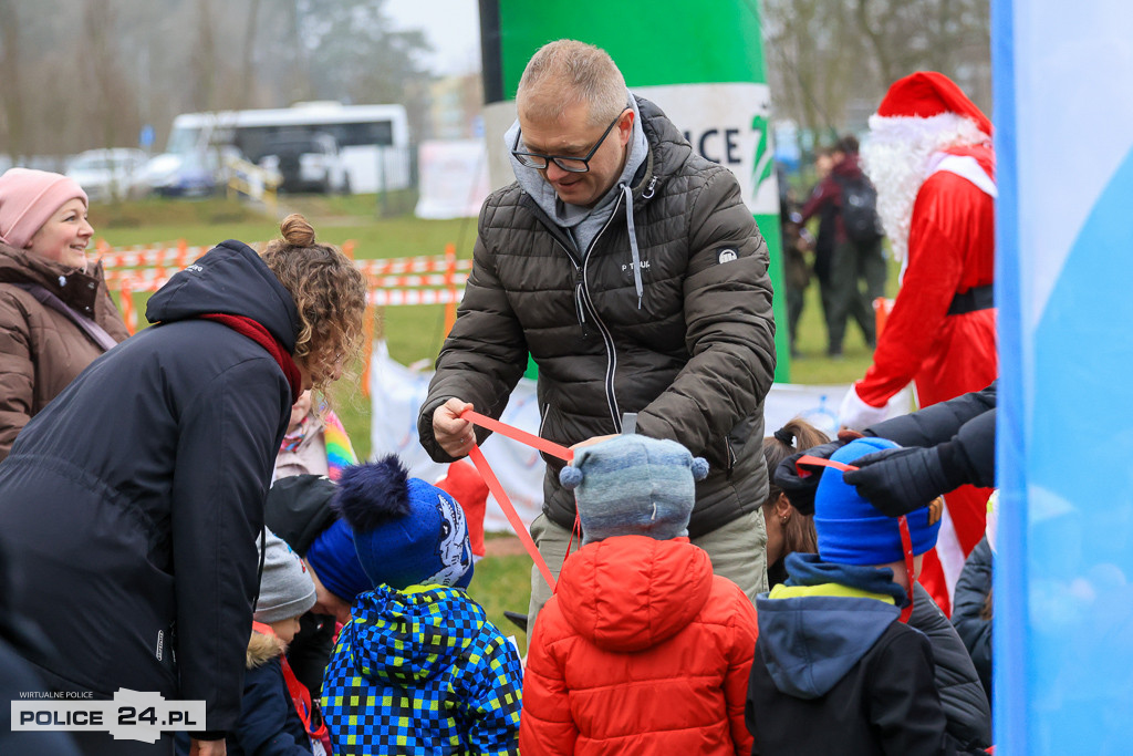 Świąteczny Festiwal Sztafet – Biegniemy dla Kacpra