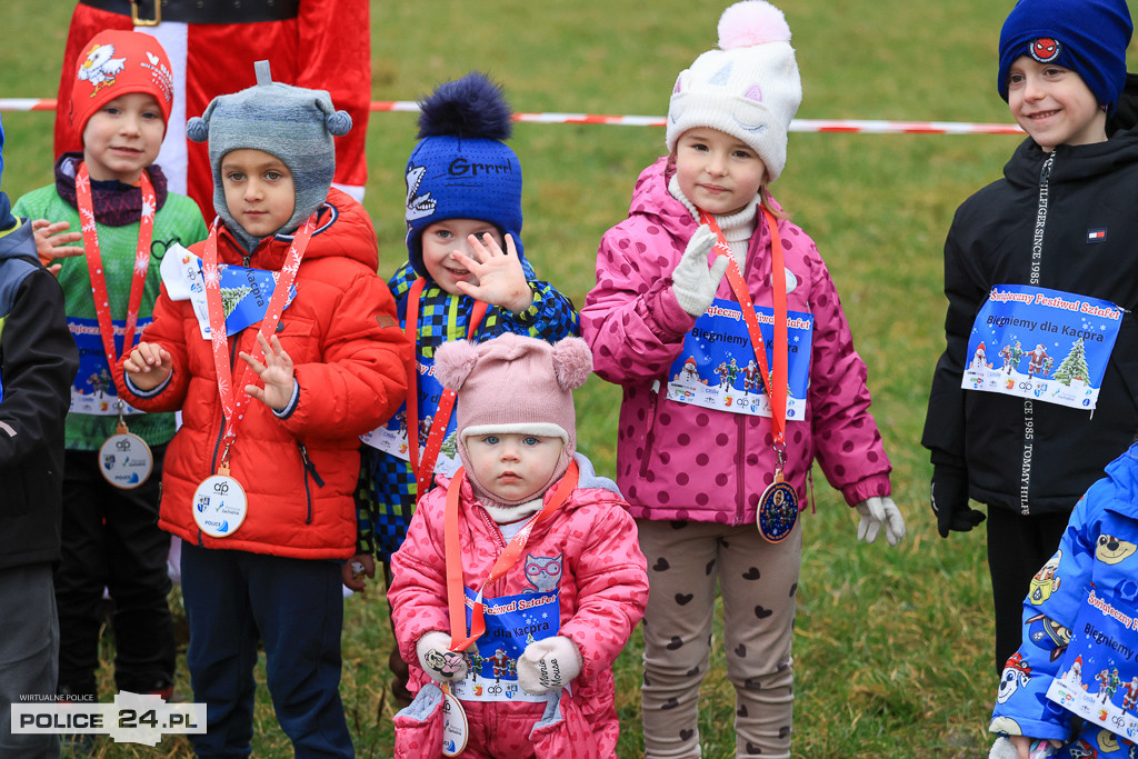 Świąteczny Festiwal Sztafet – Biegniemy dla Kacpra