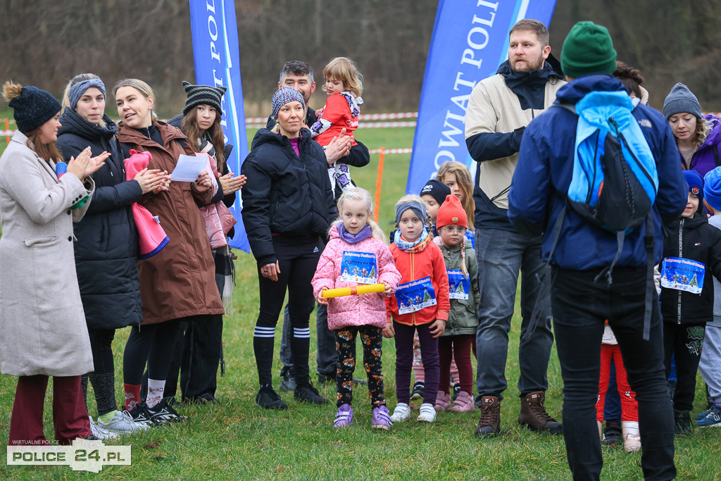 Świąteczny Festiwal Sztafet – Biegniemy dla Kacpra