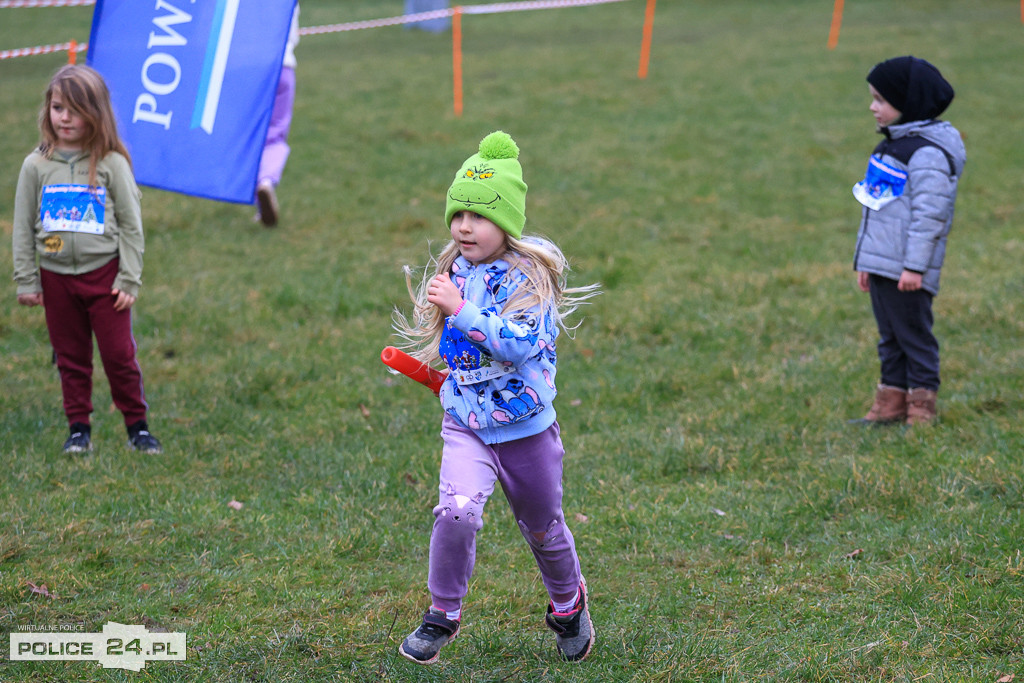 Świąteczny Festiwal Sztafet – Biegniemy dla Kacpra