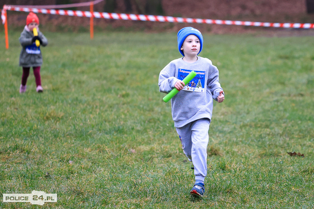 Świąteczny Festiwal Sztafet – Biegniemy dla Kacpra