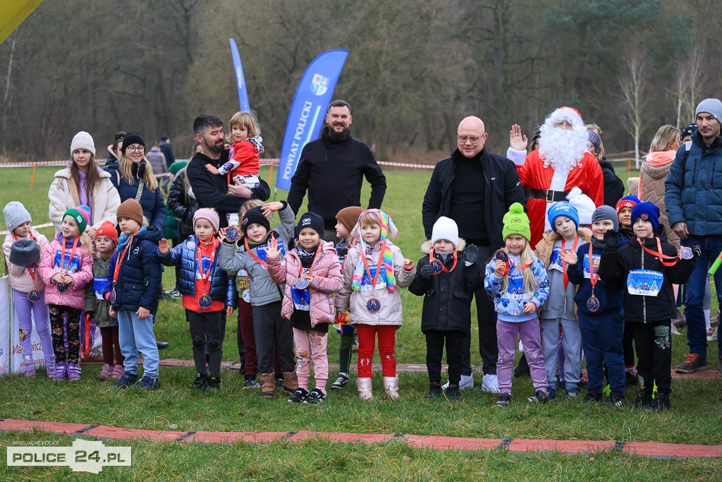 Świąteczny Festiwal Sztafet – Biegniemy dla Kacpra