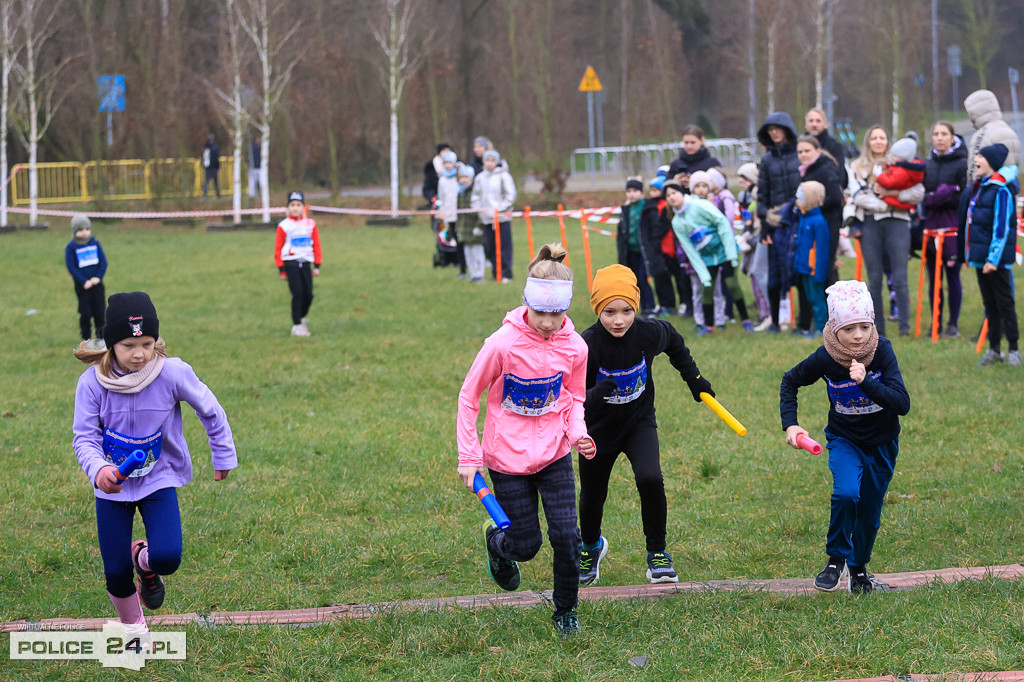 Świąteczny Festiwal Sztafet – Biegniemy dla Kacpra
