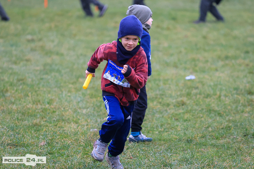 Świąteczny Festiwal Sztafet – Biegniemy dla Kacpra