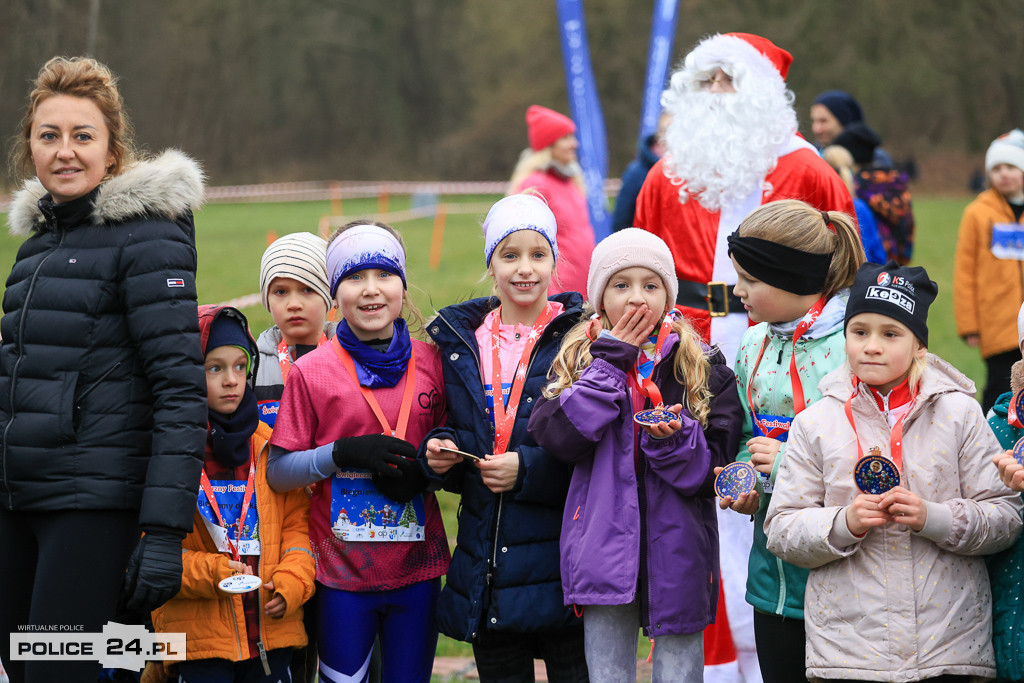 Świąteczny Festiwal Sztafet – Biegniemy dla Kacpra