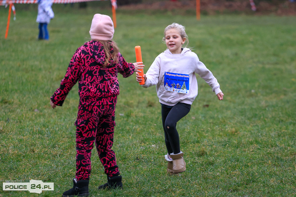 Świąteczny Festiwal Sztafet – Biegniemy dla Kacpra