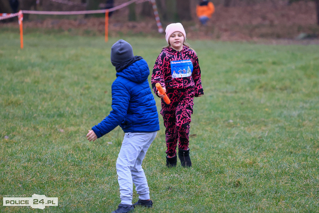 Świąteczny Festiwal Sztafet – Biegniemy dla Kacpra