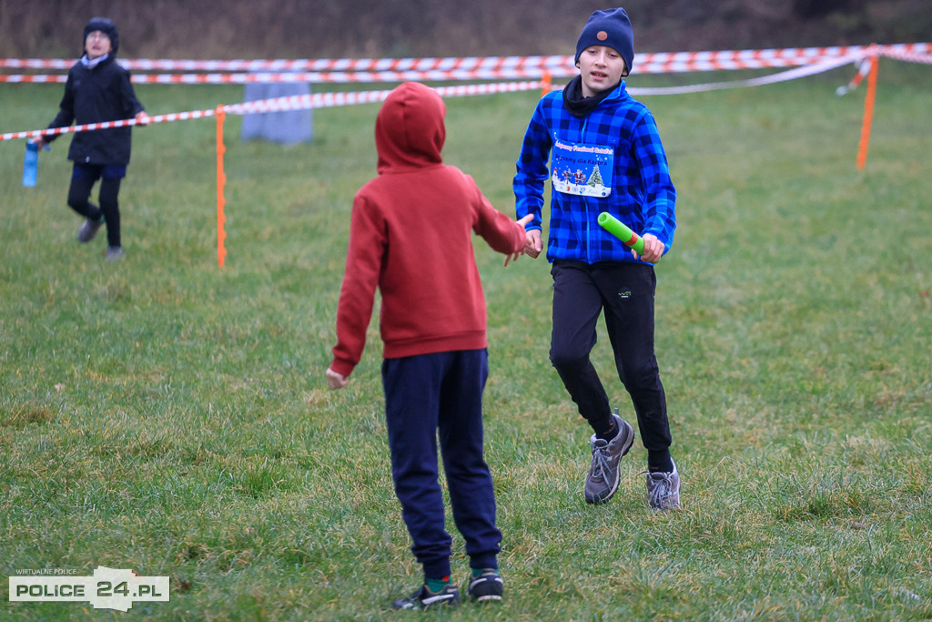 Świąteczny Festiwal Sztafet – Biegniemy dla Kacpra