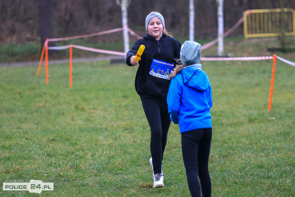 Świąteczny Festiwal Sztafet – Biegniemy dla Kacpra