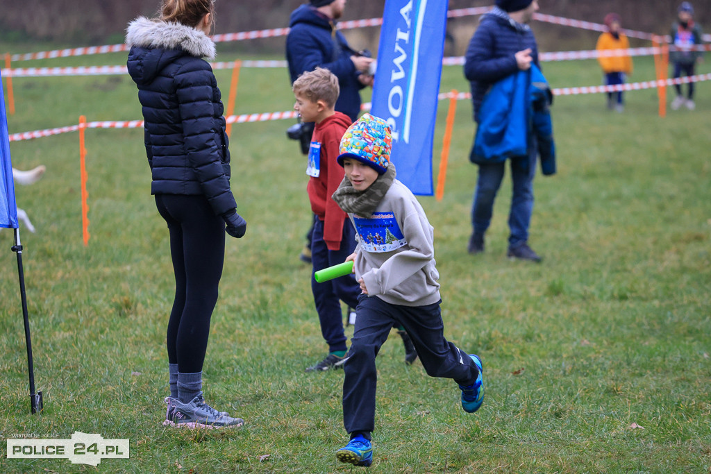 Świąteczny Festiwal Sztafet – Biegniemy dla Kacpra