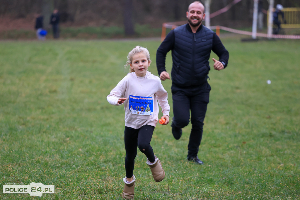 Świąteczny Festiwal Sztafet – Biegniemy dla Kacpra