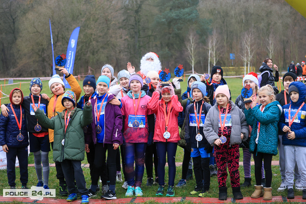 Świąteczny Festiwal Sztafet – Biegniemy dla Kacpra