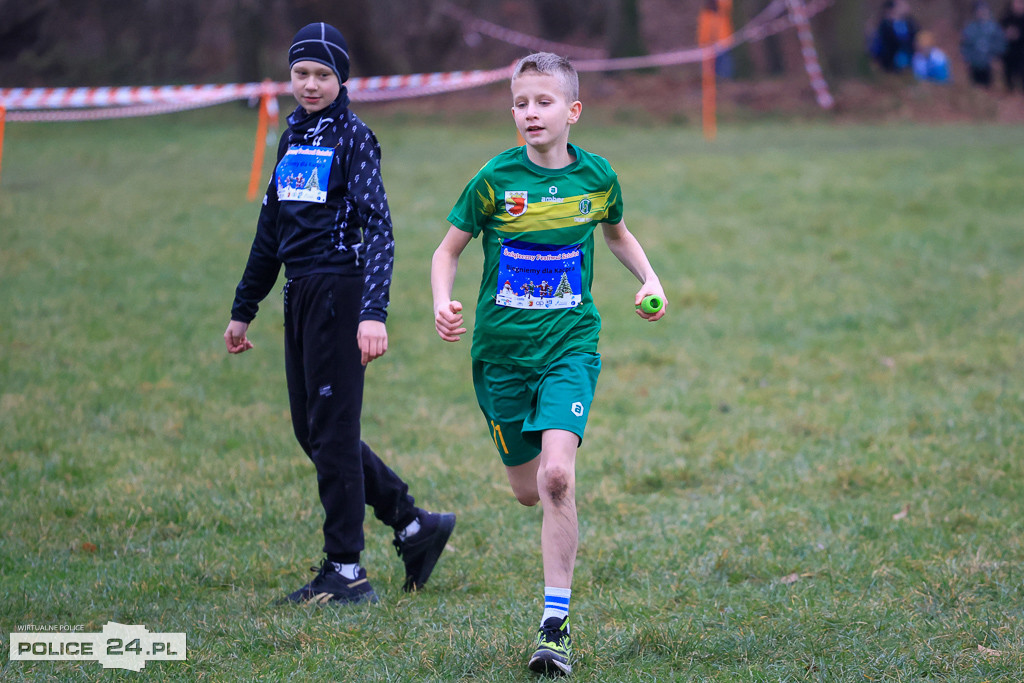 Świąteczny Festiwal Sztafet – Biegniemy dla Kacpra