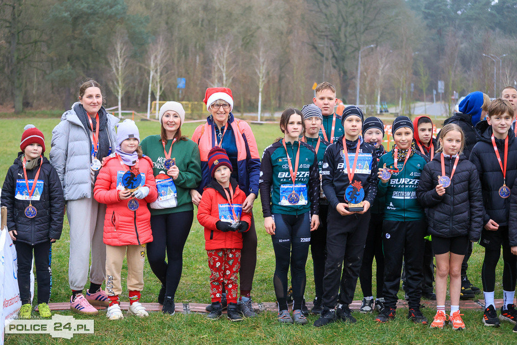 Świąteczny Festiwal Sztafet – Biegniemy dla Kacpra