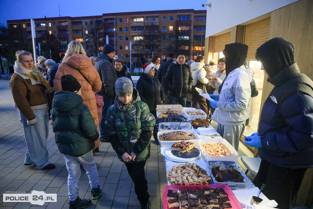 Spotkanie wigilijne i wspólne kolędowanie Znak pokoju