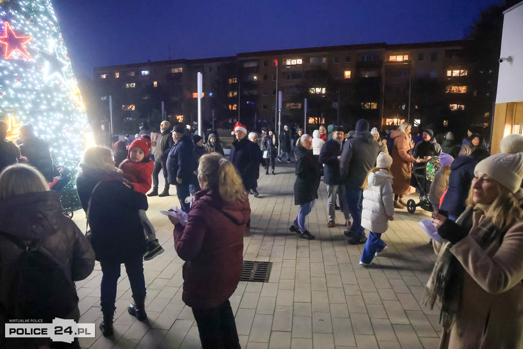 Spotkanie wigilijne i wspólne kolędowanie Znak pokoju