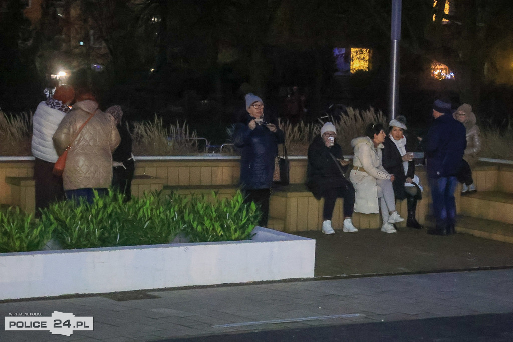 Spotkanie wigilijne i wspólne kolędowanie Znak pokoju