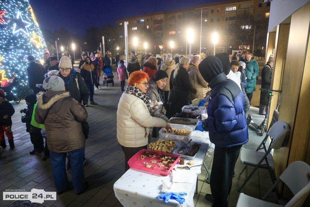 Spotkanie wigilijne i wspólne kolędowanie Znak pokoju