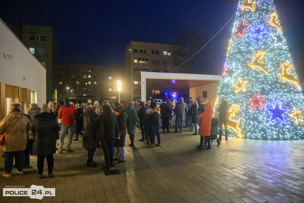 Spotkanie wigilijne i wspólne kolędowanie Znak pokoju