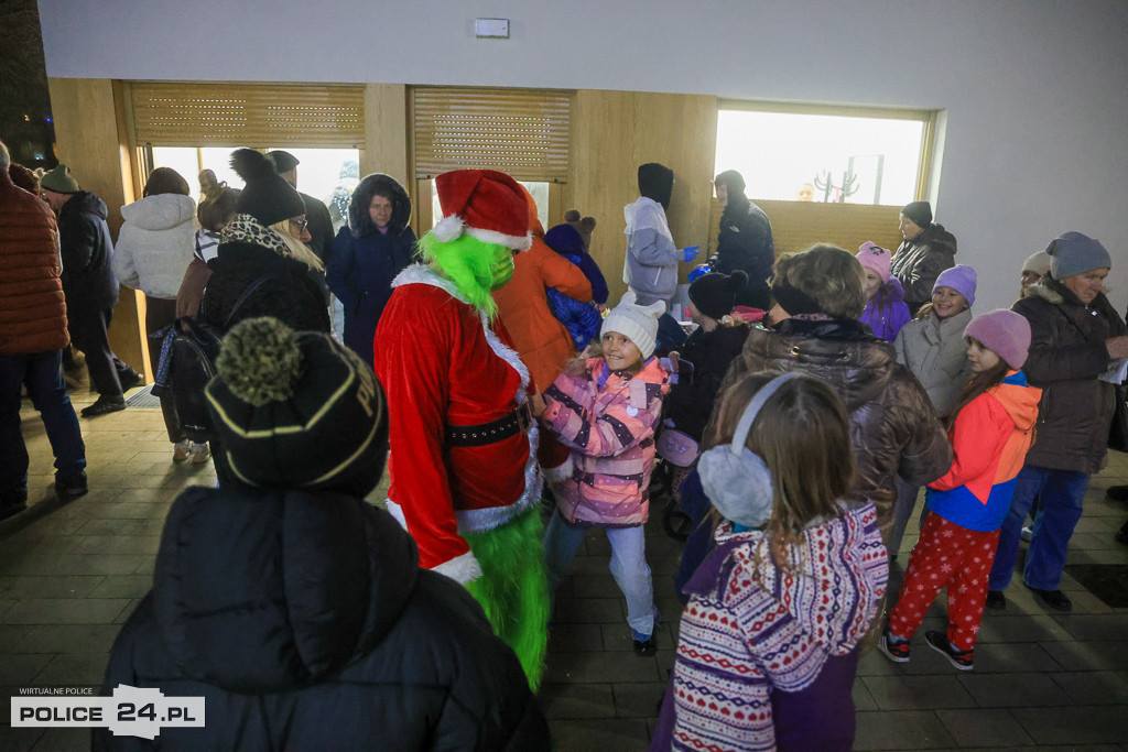 Spotkanie wigilijne i wspólne kolędowanie Znak pokoju