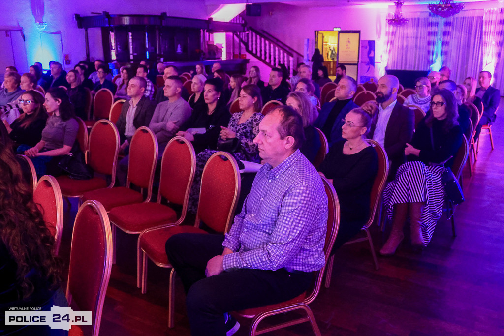 Karta Mieszkańca Gminy Police: podpisano pierwsze umowy z partnerami